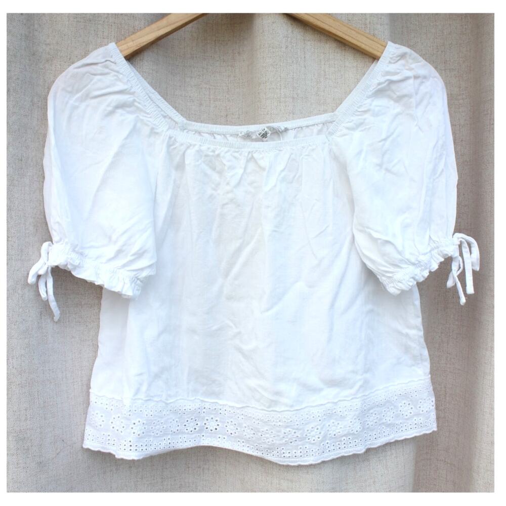White Cottagecore Milkmaid Style Summer Top- Rayon- XS